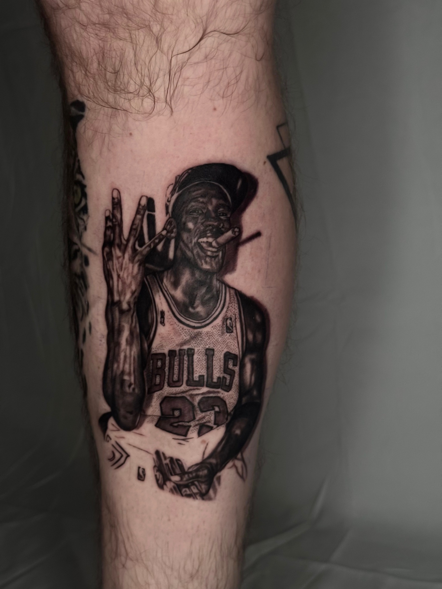 MJ · 23